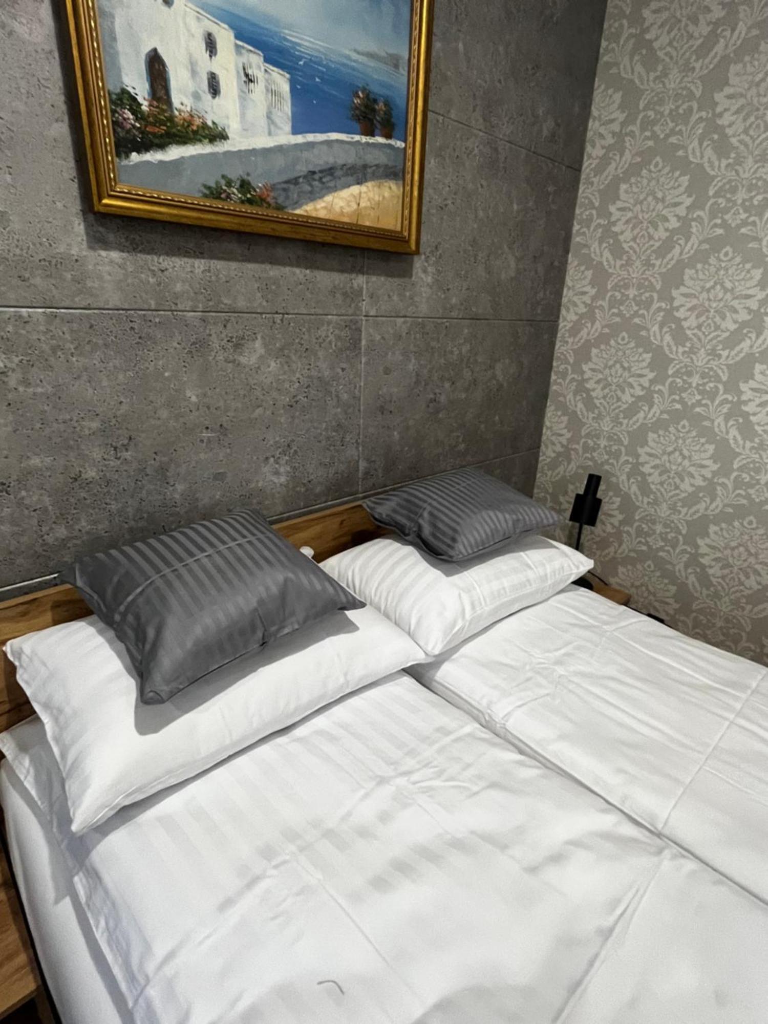 Apartamenty Dbrw Jezyce Poznań Extérieur photo