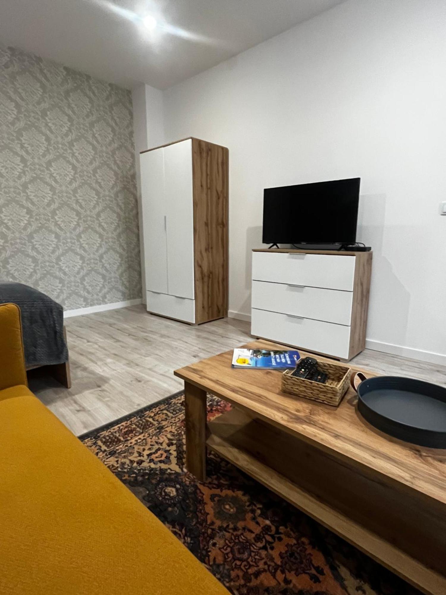 Apartamenty Dbrw Jezyce Poznań Extérieur photo